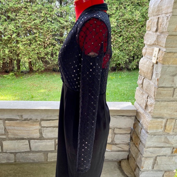 Beautiful evening dress from « Boutique 1861 ». - Picture 2 of 6